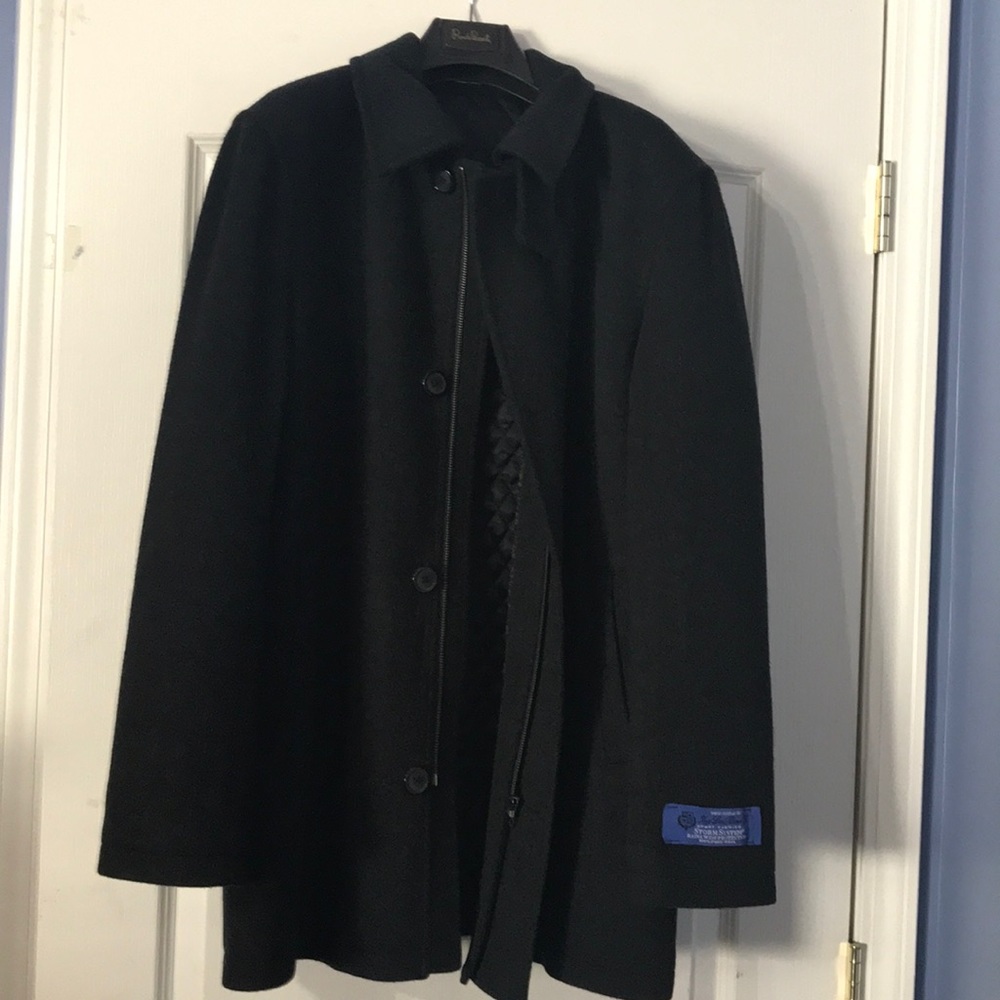 Men’s size 36, 3/4 wool grey coat, NWT
